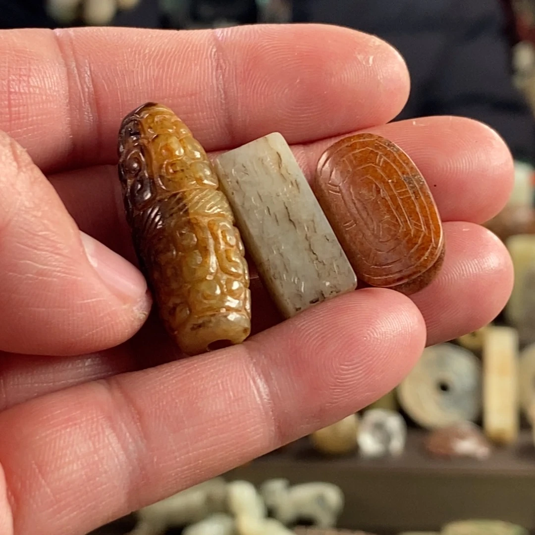 和田玉挂件未镶嵌随****3