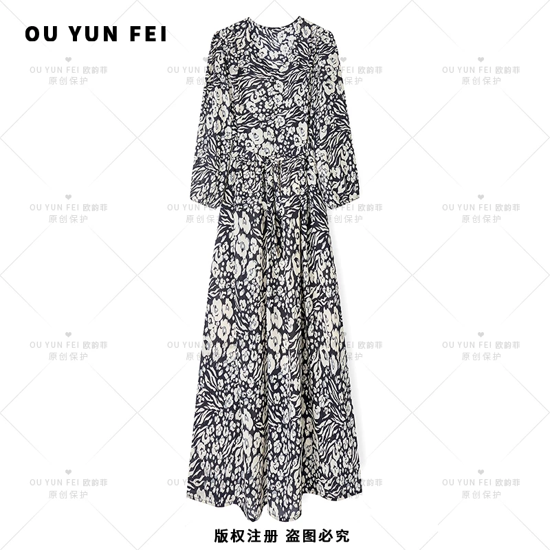 女装连衣裙高级显瘦秋季气质时尚碎花长裙轻奢长裙F1768