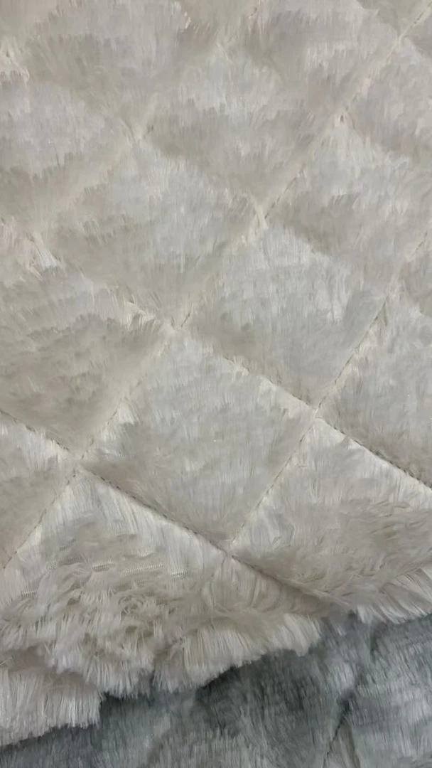 1.5*2 约白色长毛地毯地垫 微瑕疵 防滑家用毛绒地毯