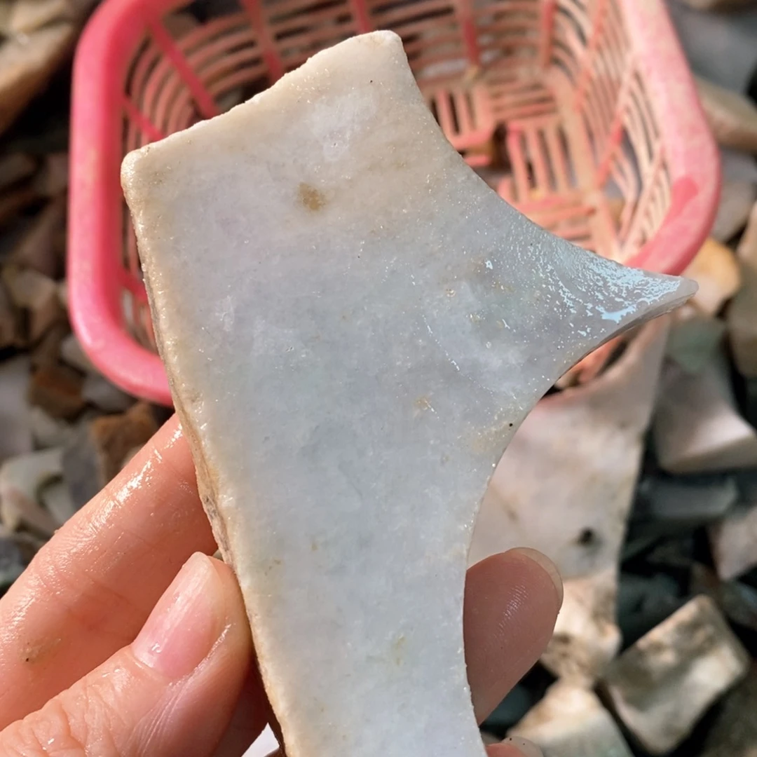 翡翠未镶嵌颈饰天然翡翠