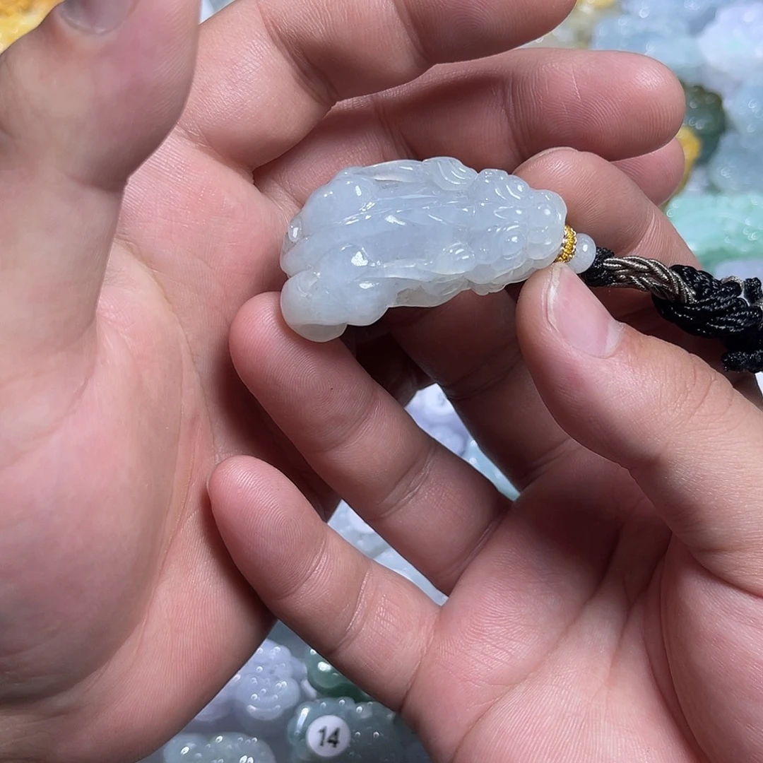 定制翡翠未镶嵌天然