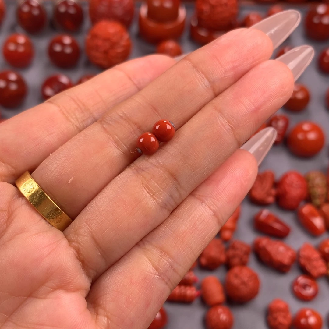 未镶嵌原矿老型对珠5mm南红玛瑙