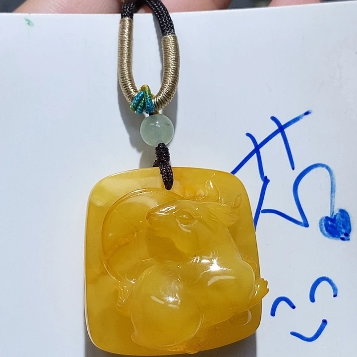 定制琥珀未镶嵌蜜蜡