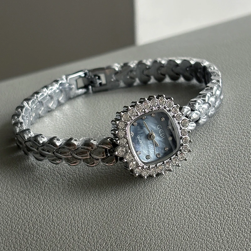 Rune鹿娜《蓝》清冷气质女表高级感小众ins钢带时尚女士防水石英表