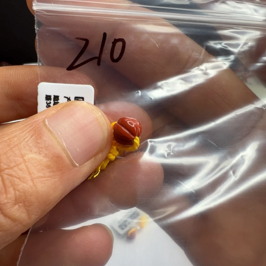 南红玛瑙配饰未镶嵌210