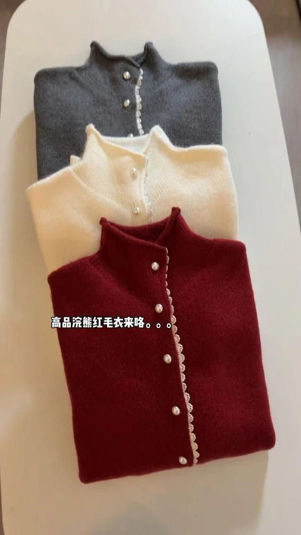 立领红毛衣。浣熊。开衫。减龄洋气毛衣89936