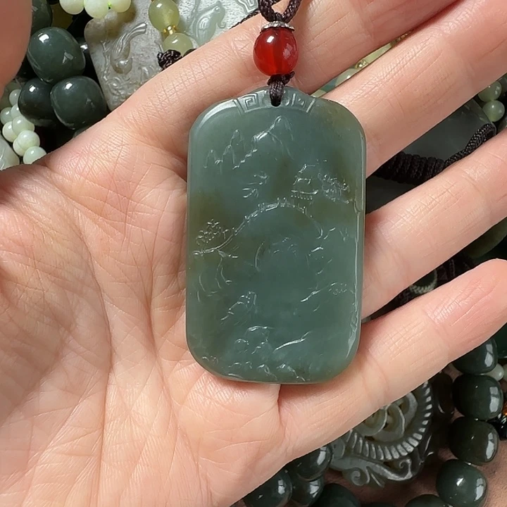 和田玉未镶嵌颈饰