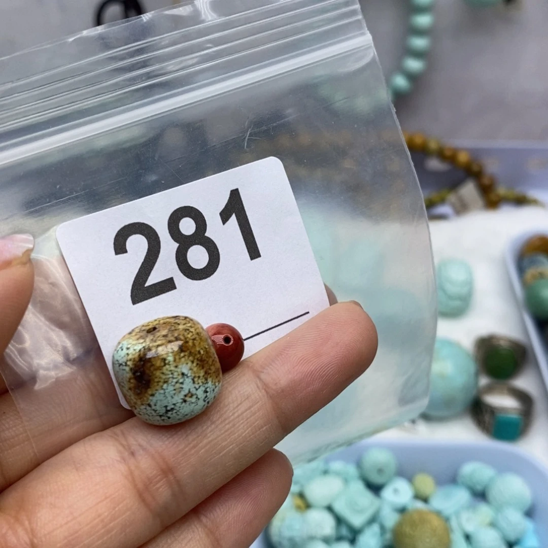 未镶嵌南红玛瑙珠宝奇石