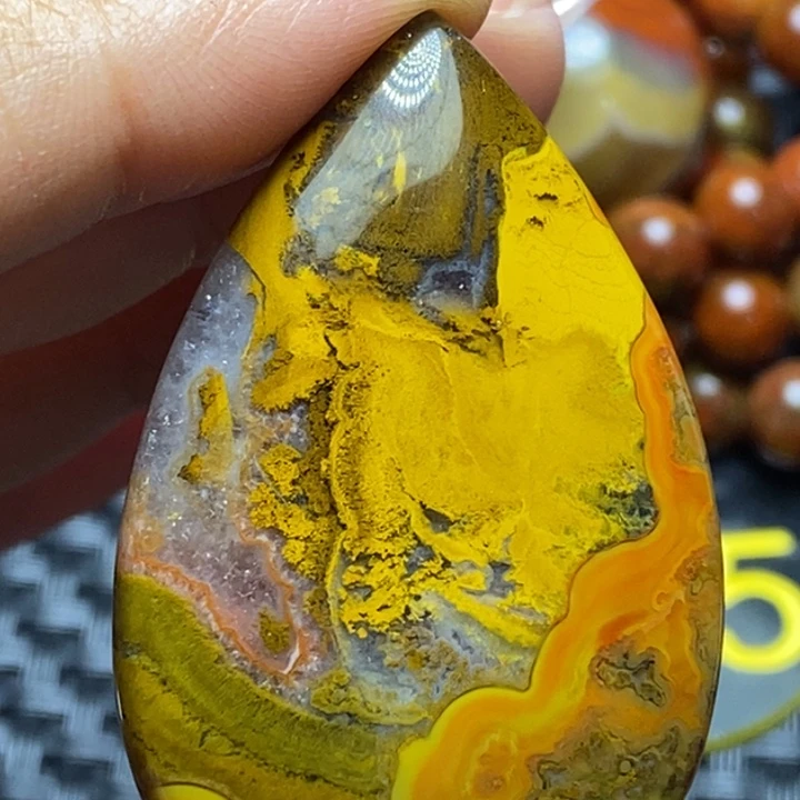 玛瑙/玉髓未镶嵌颈饰?****?