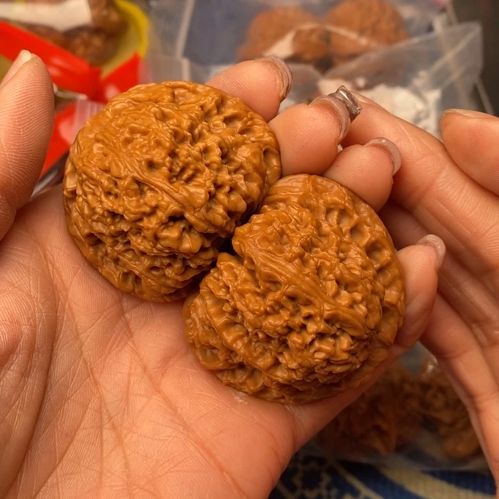 桃核吊坠南疆石47全品