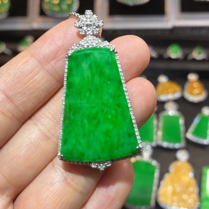 翡翠18K金镶嵌吊坠(不含链)翡翠