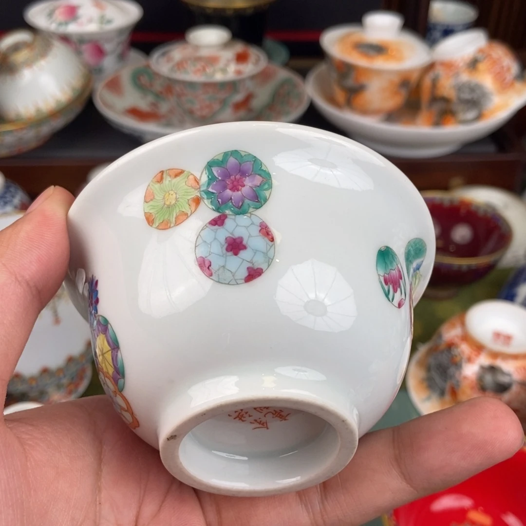 陶瓷的设计师是一