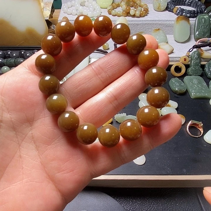和田玉（糖玉）未镶嵌珠宝半成品