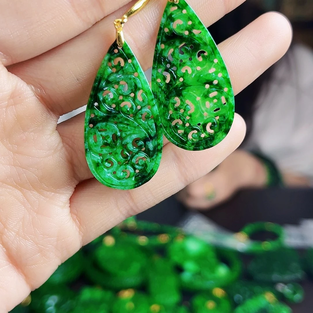 颈饰银S925镶嵌翡翠多样性