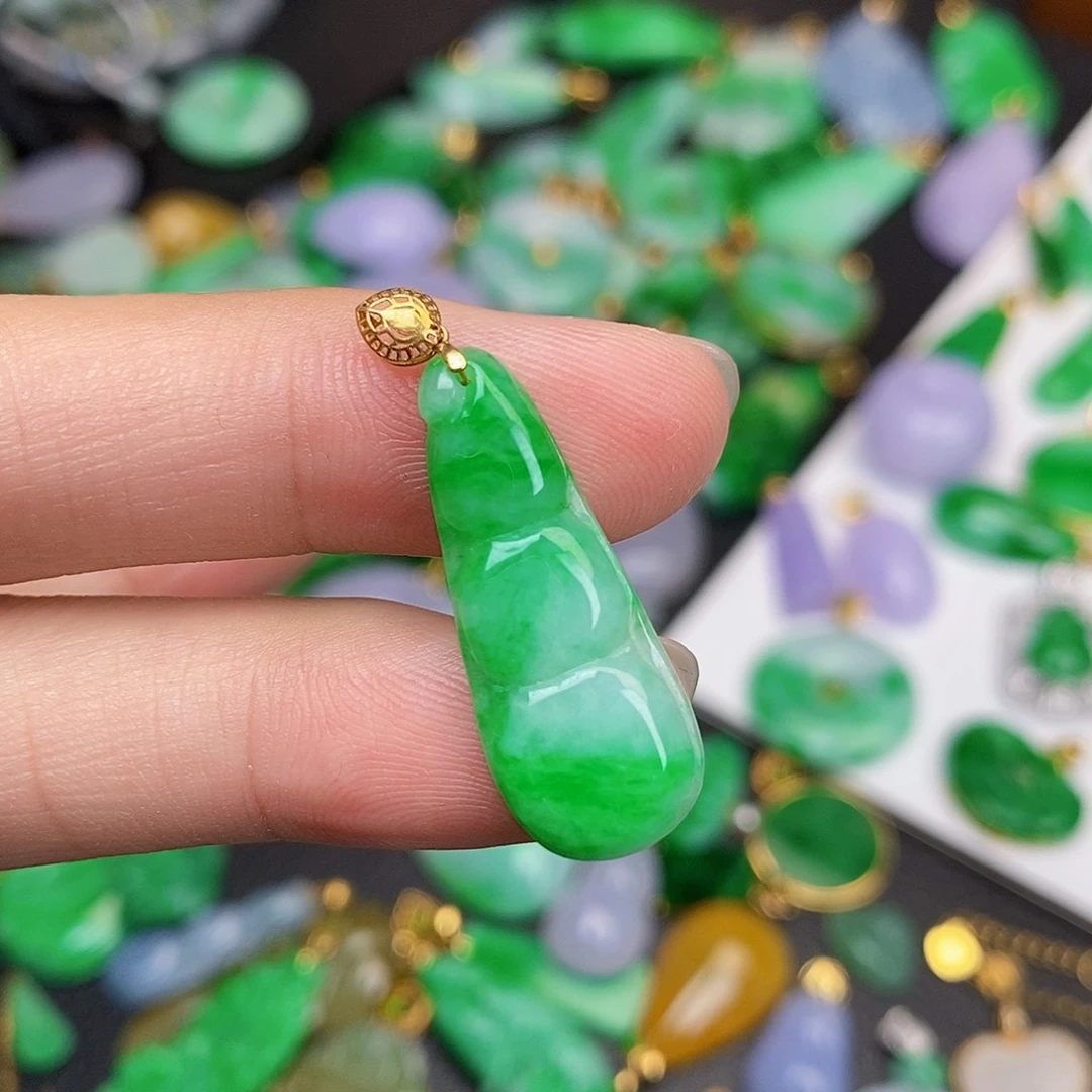 翡翠18K金镶嵌吊坠(不含链)