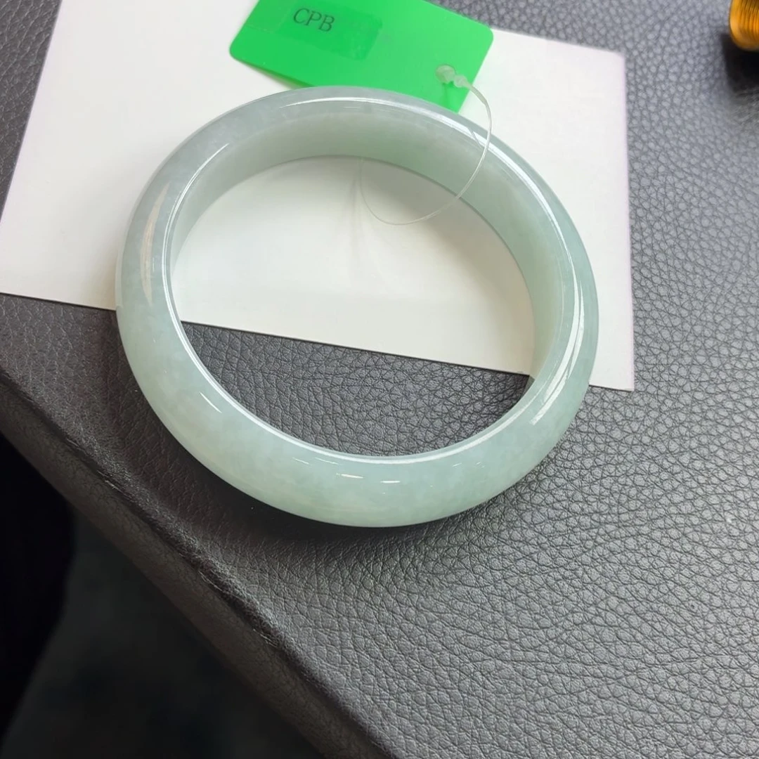 未镶嵌手镯翡翠缅甸a货翡翠手镯