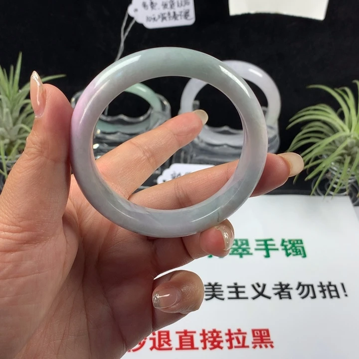 翡翠未镶嵌手镯49