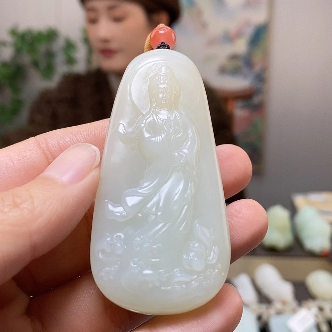 和田玉未镶嵌颈饰