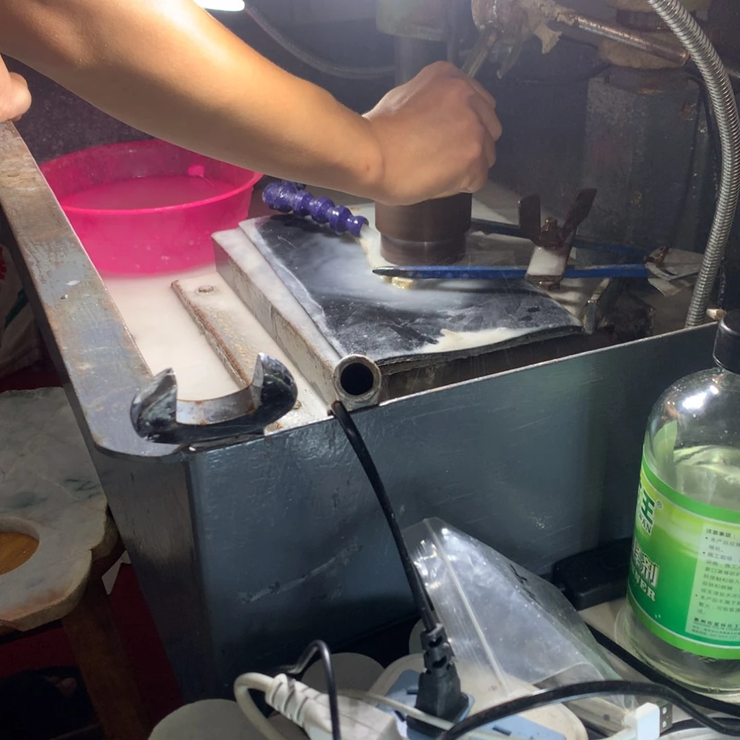 定制翡翠手镯未镶嵌受*翡翠手镯定制