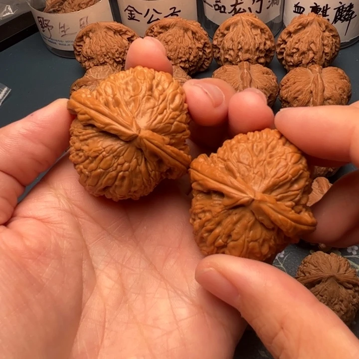吊坠文玩核桃40闷白全品