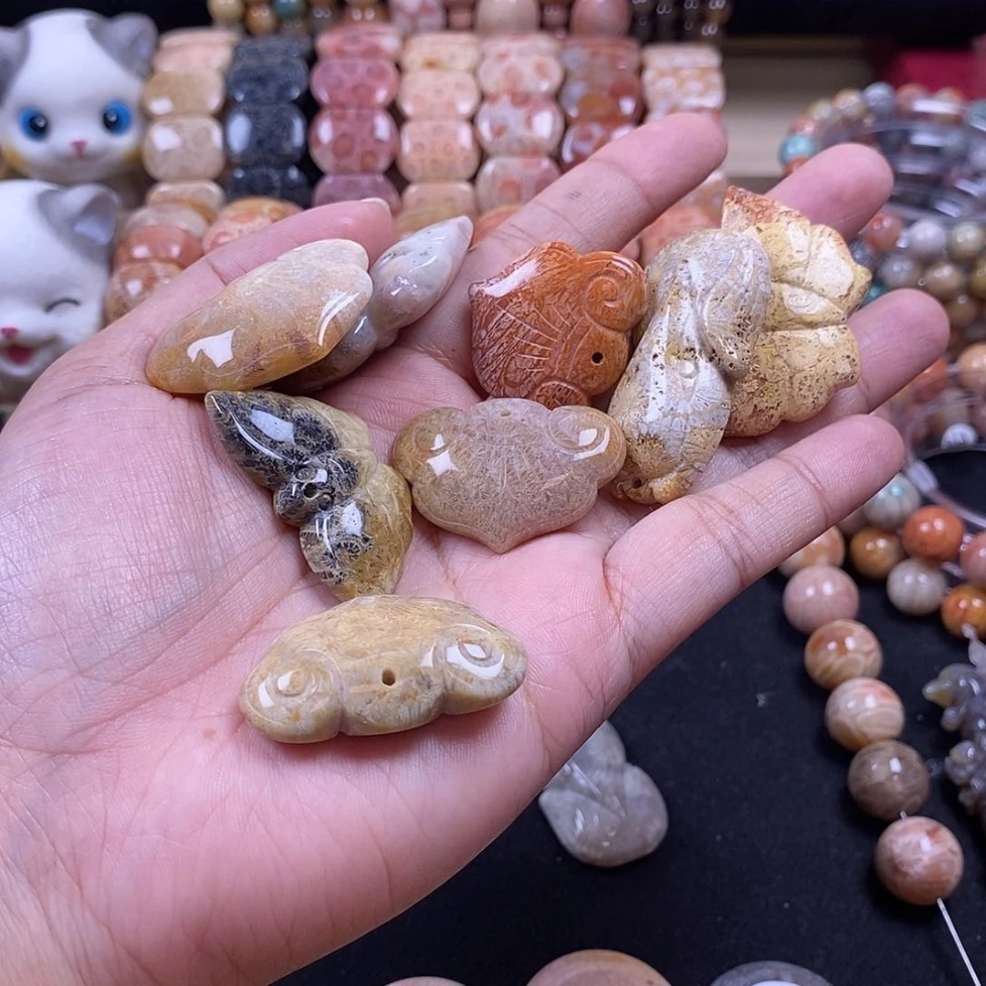 硅化珊瑚（珊瑚玉）平安扣 配绳子和顶珠未镶嵌冷*