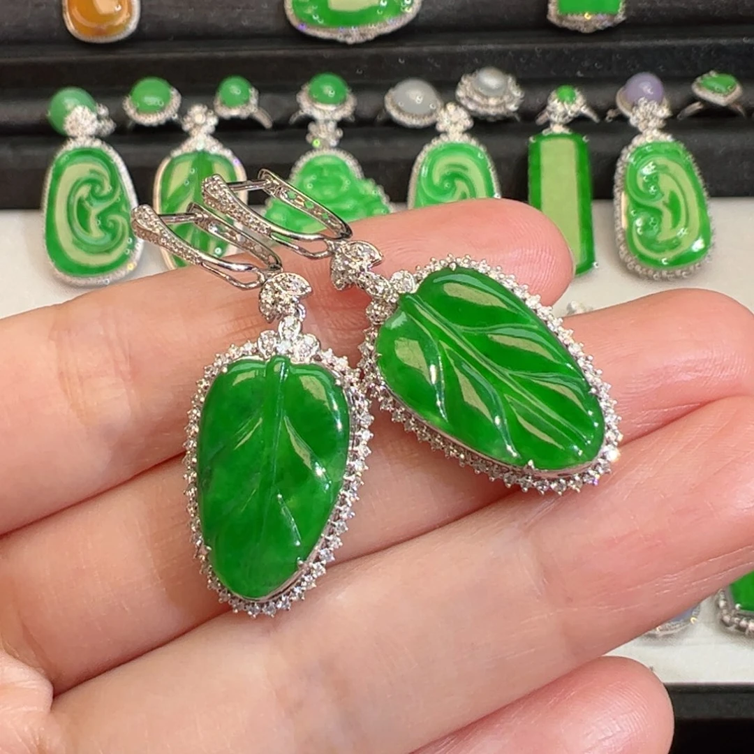 翡翠吊坠(不含链)18K金镶嵌耳饰