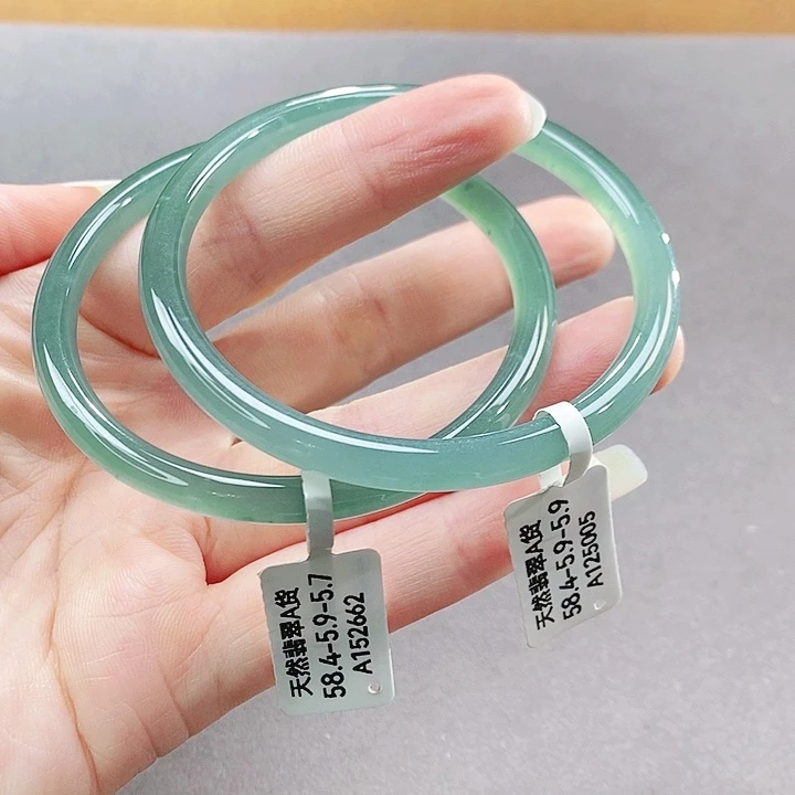 【闪购商品】未镶嵌手镯翡翠