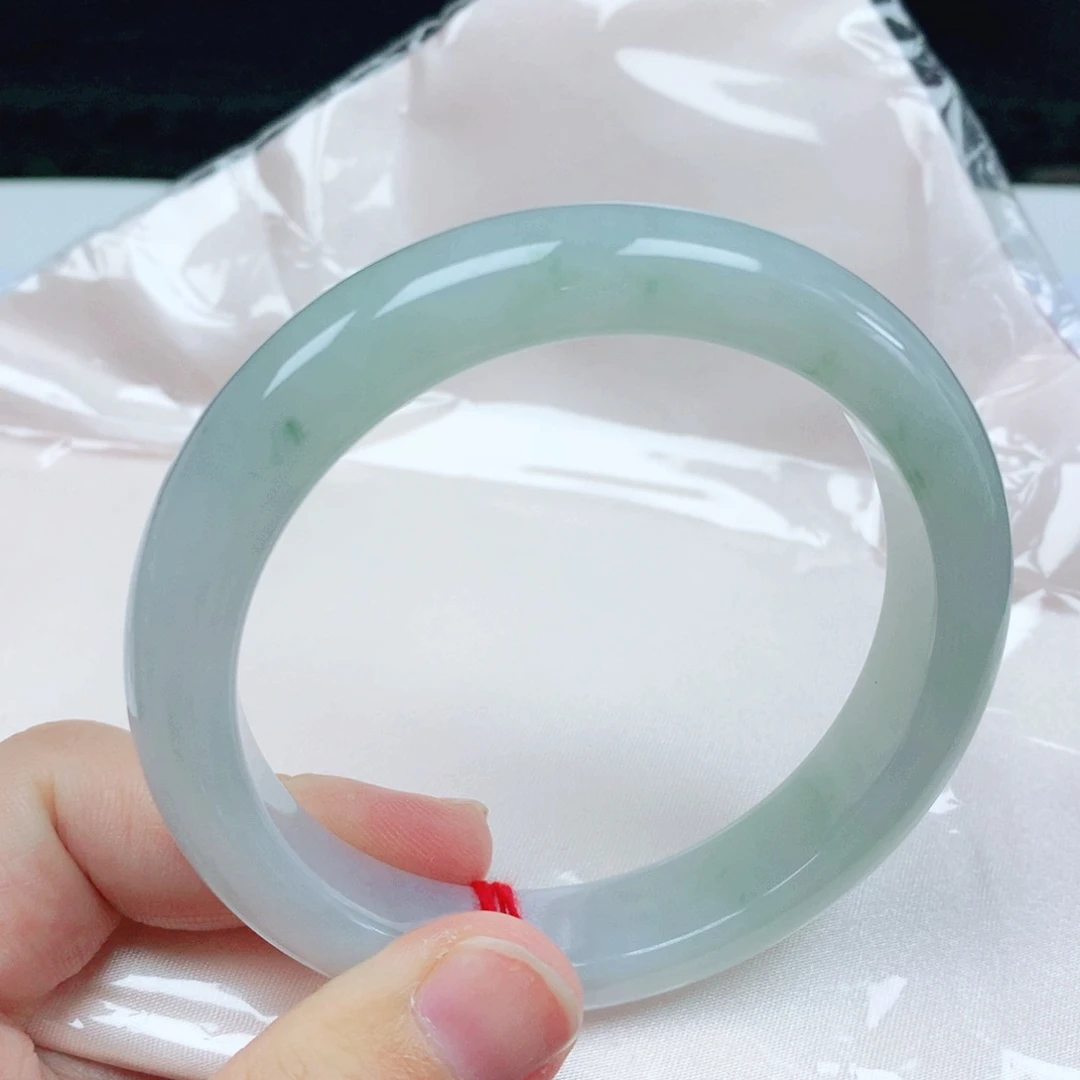 翡翠手镯未镶嵌57