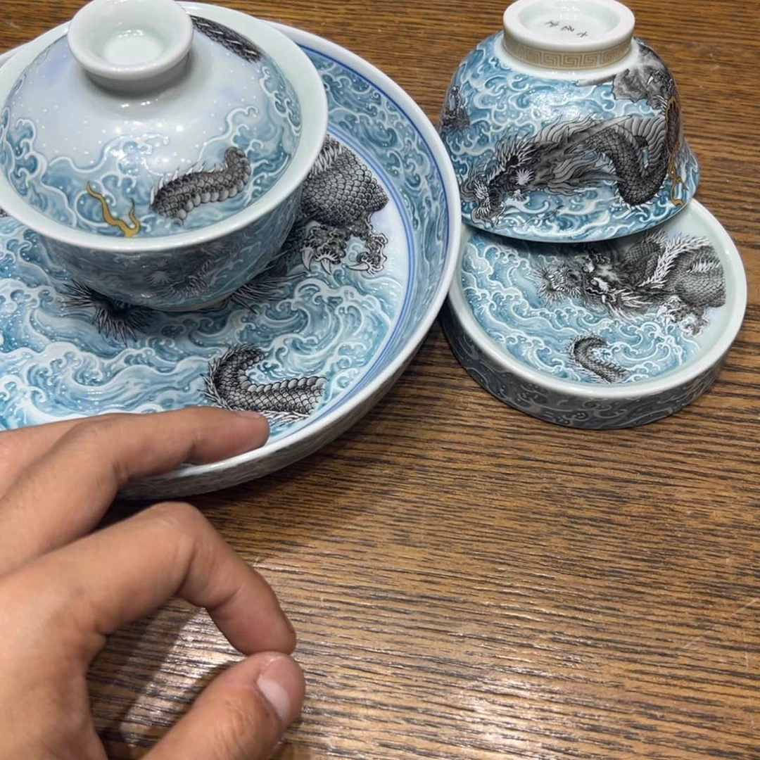 景德镇瓷器精品陈列展品