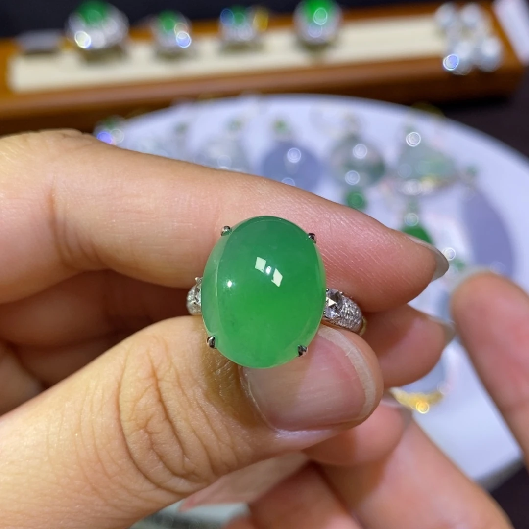 【闪购商品】翡翠18K金镶嵌吊坠(不含链)