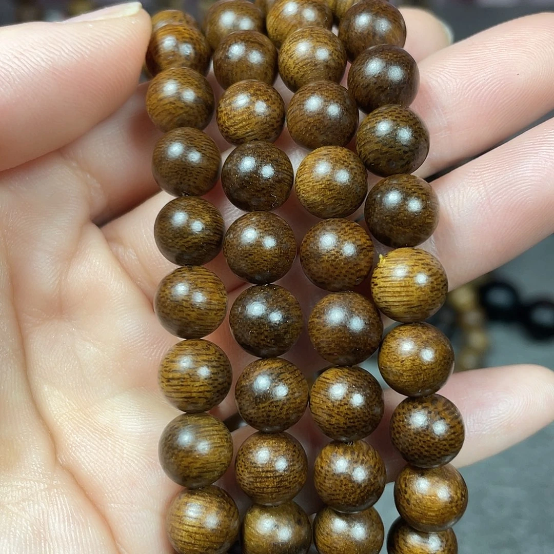 沉香手串芽庄白棋