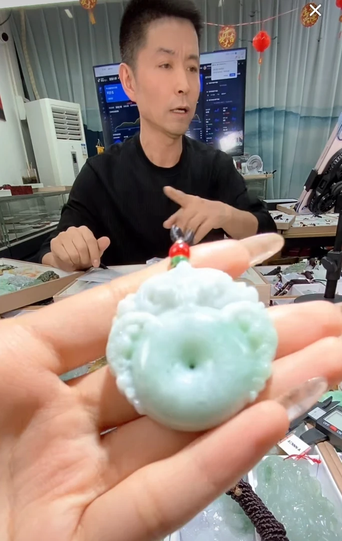 天然缅甸翡翠A货未镶嵌