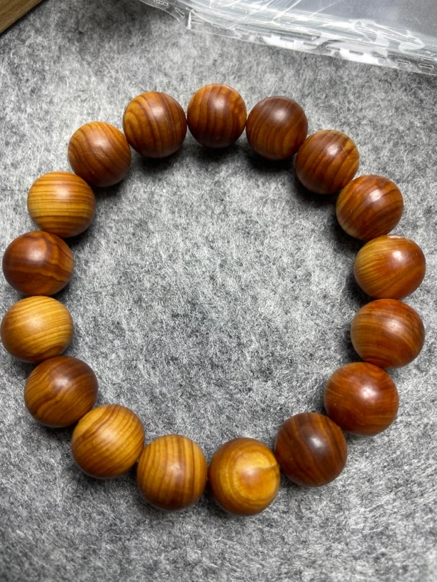 直播定制链接30-500实物以直播间为准，盲拍随机发木制手串