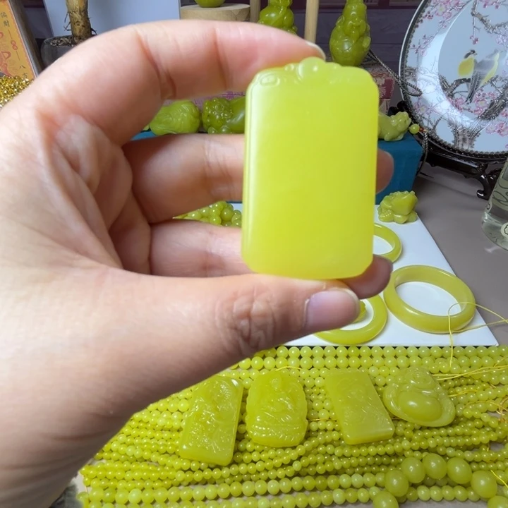 雄***风新疆若羌黄口牌子