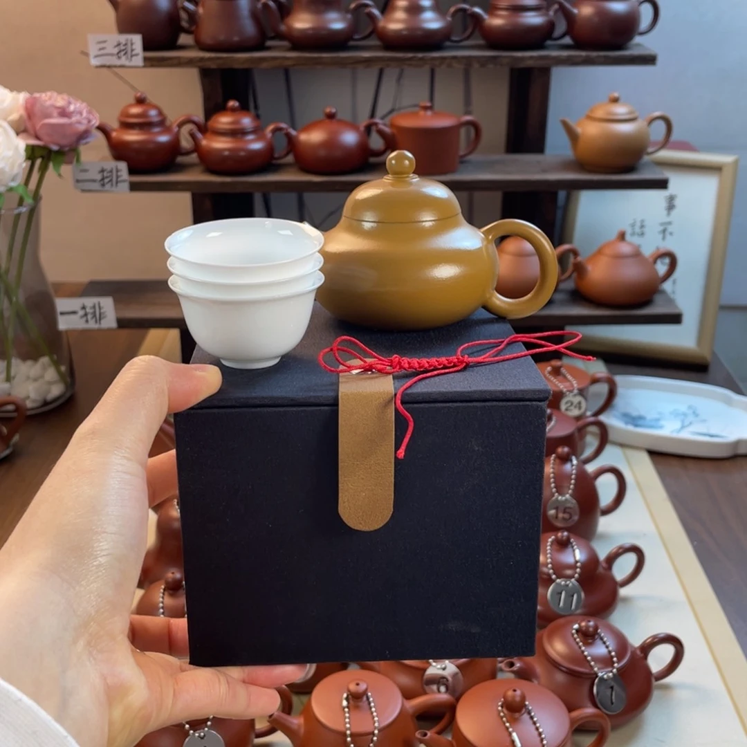 紫砂壶黄段泥容天110cc左右