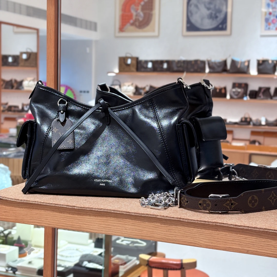 未使用 LouisVuitton/路易威登 LV Carryall cargo黑武士17693609