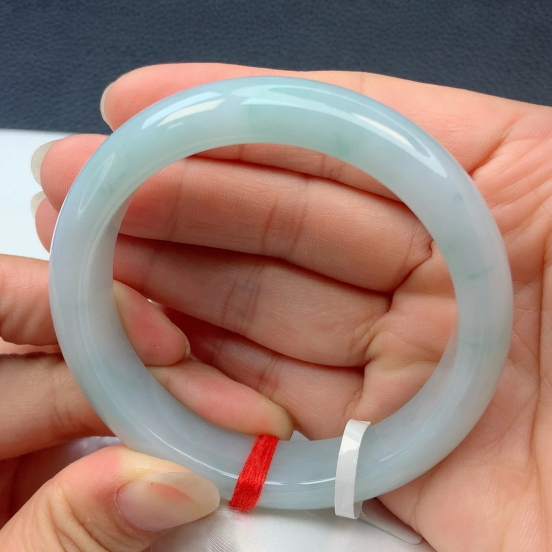 未镶嵌手镯翡翠56圈