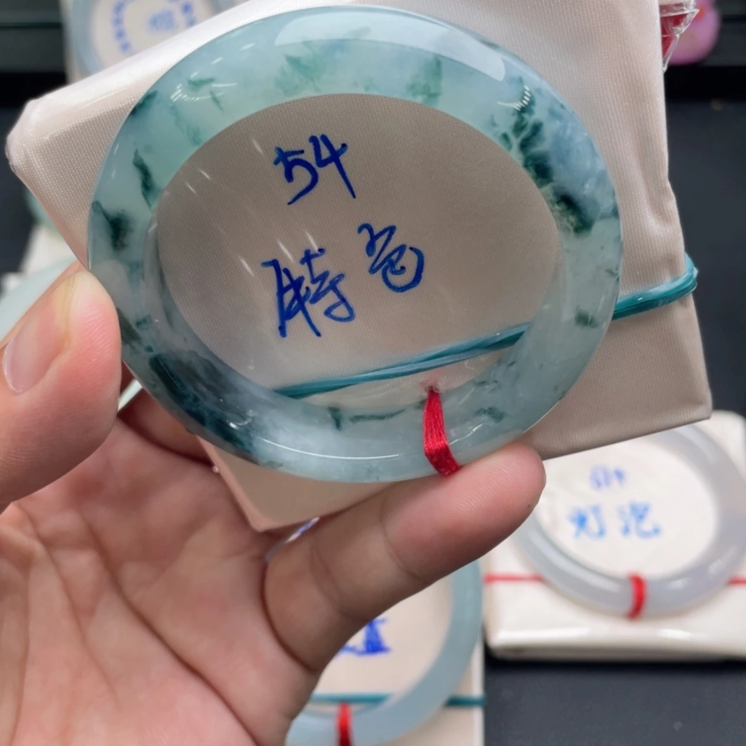 未镶嵌手镯翡翠翡翠手镯