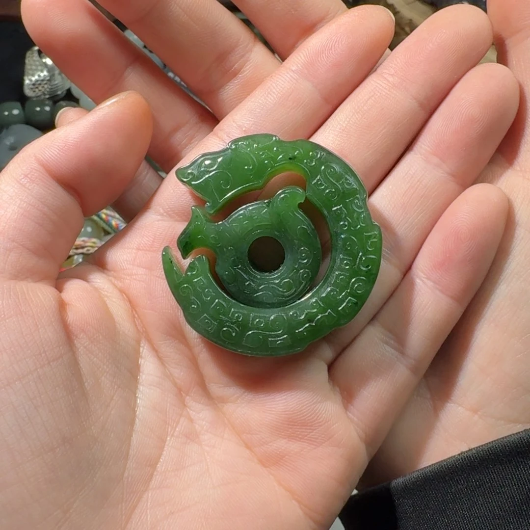 和田玉挂件未镶嵌