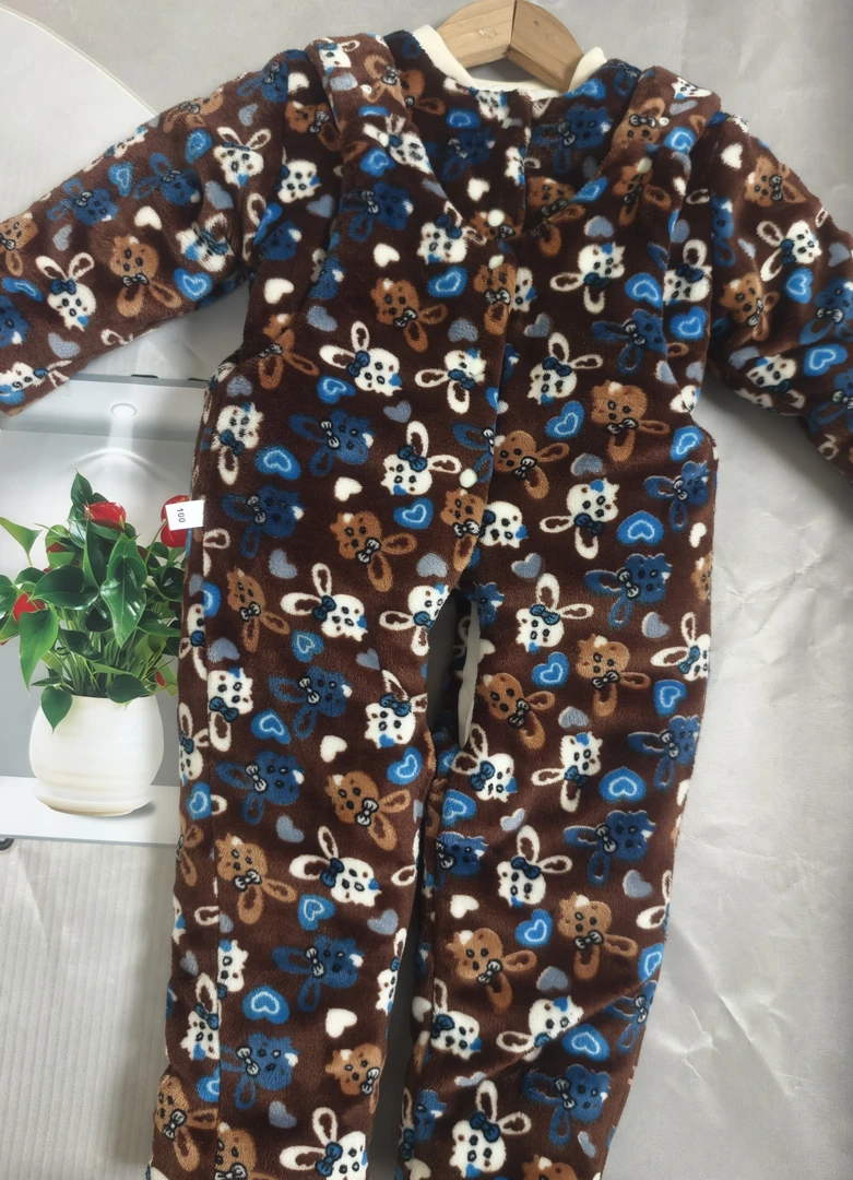 婴幼儿手工棉花衣珊瑚绒加厚冬款背带套装