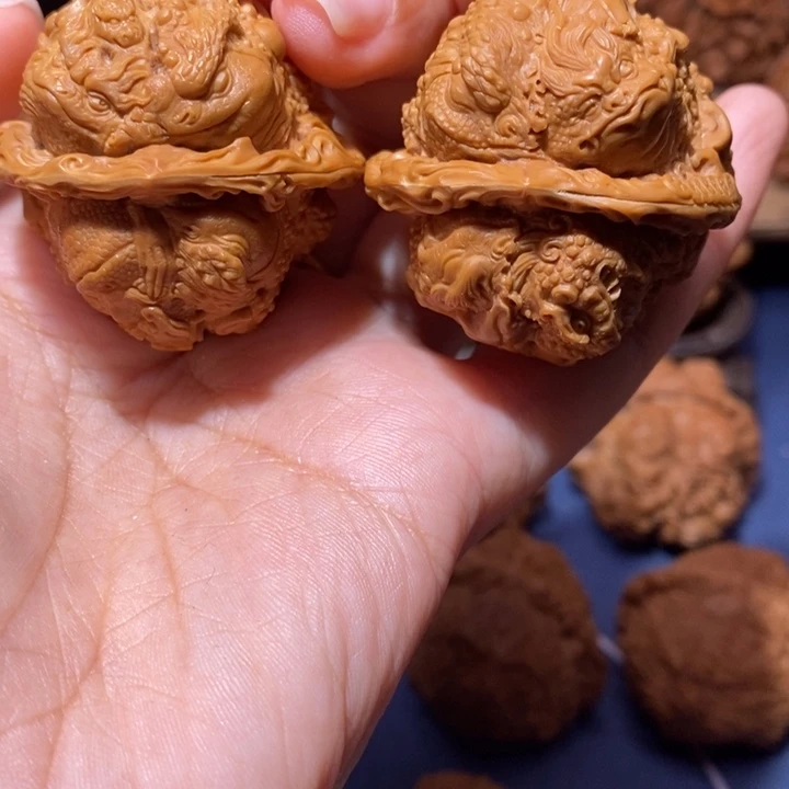 【闪购商品】手串/手链核桃嘻***嘻双头金蟾