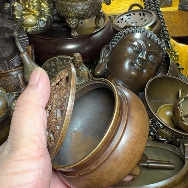 铜器摆件收收藏藏
