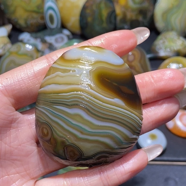 【闪购商品】未镶嵌玛瑙/玉髓珠宝奇石w w
