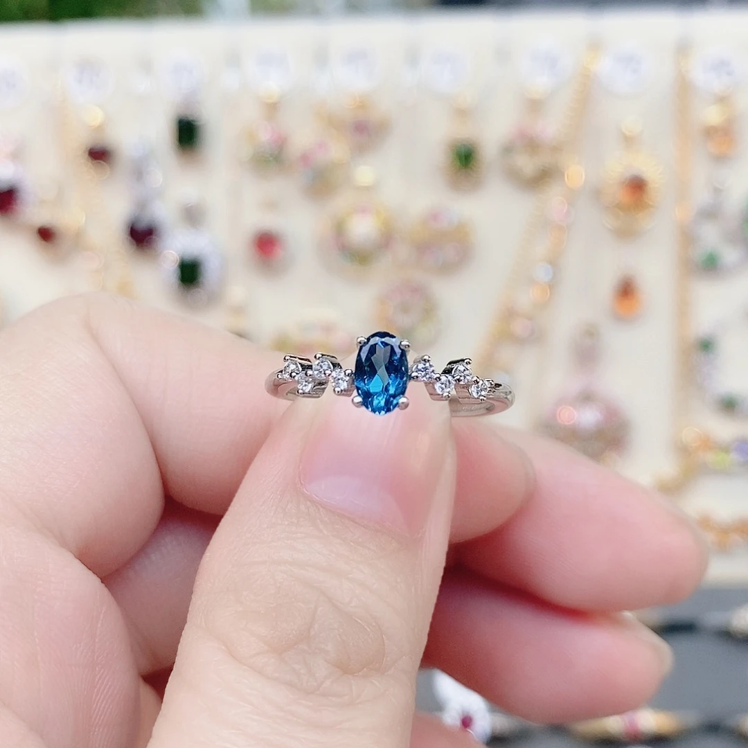 托帕石银S925镶嵌戒指