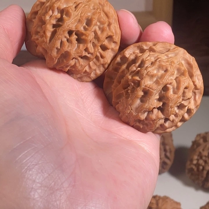 文玩核桃吊坠B**I苹果园