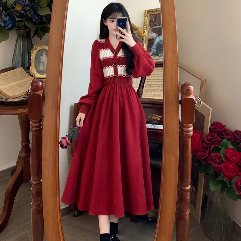 大码女装法式红色针织拼接连衣裙秋冬女2025新款灯芯绒假两件长裙
