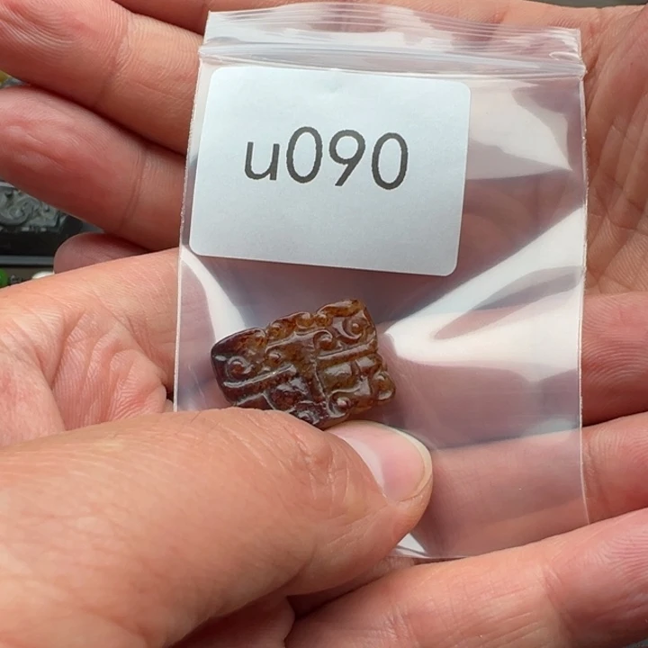 和田玉未镶嵌珠宝半成品