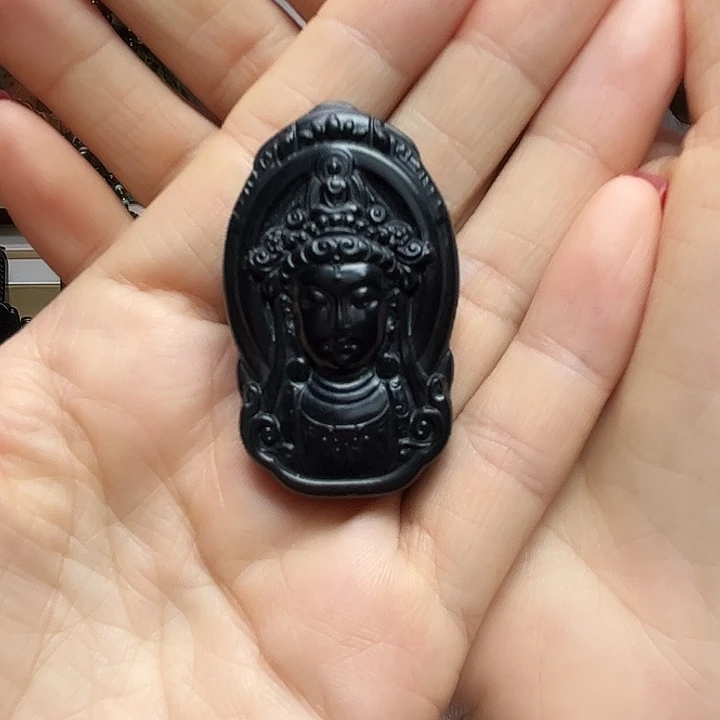 吊坠(赠链)未镶嵌和田玉（墨玉）观音牌