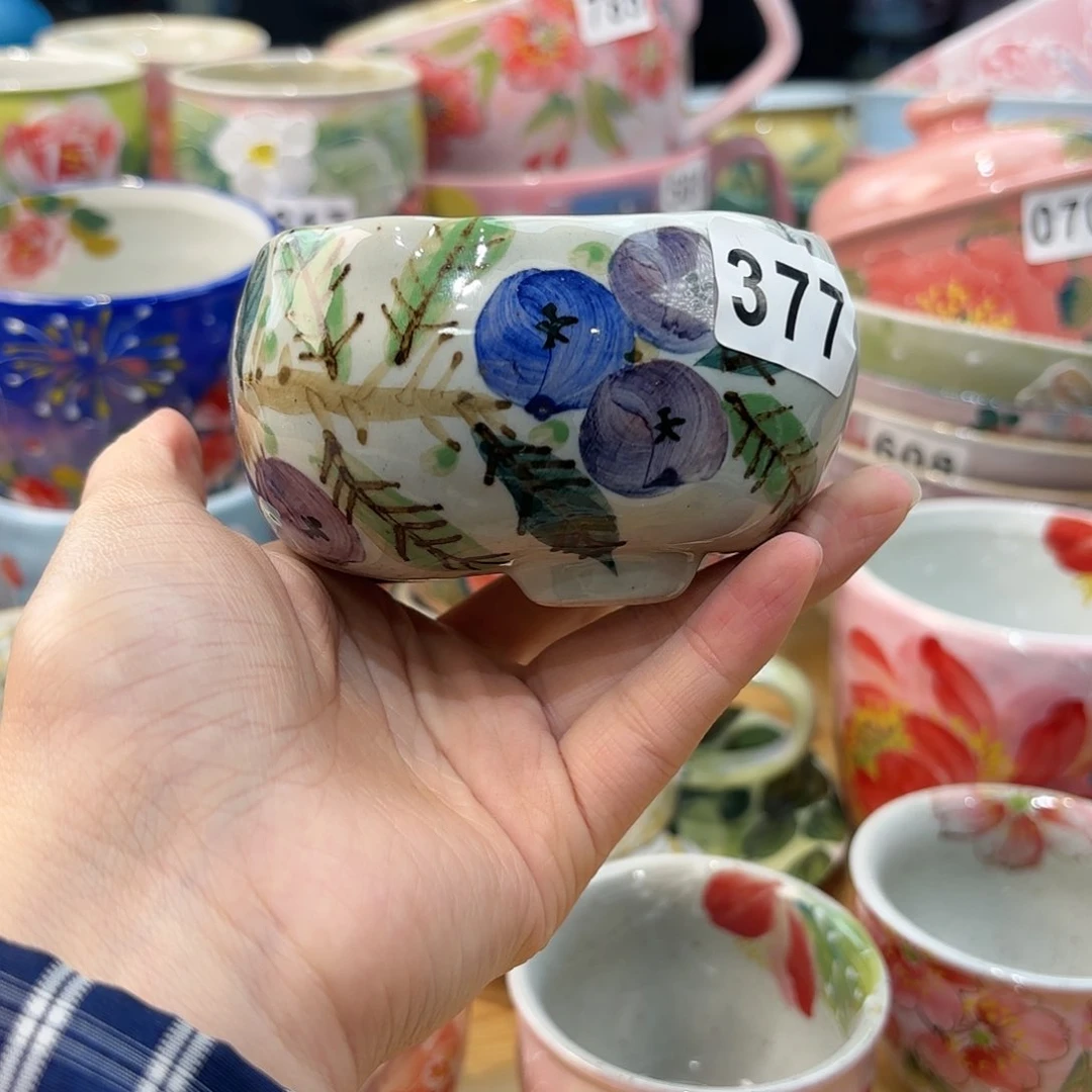 瓷片兔兔盖茨。兔兔