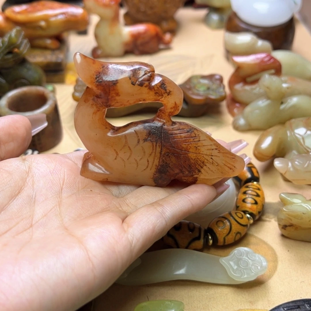 【闪购商品】蛇纹石玉颈饰未镶嵌